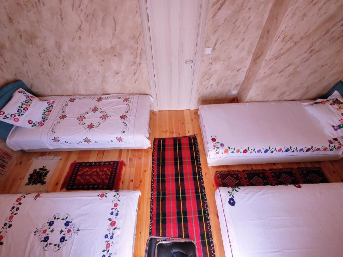 Konak Mara- Komovi Andrijevica Buitenkant foto